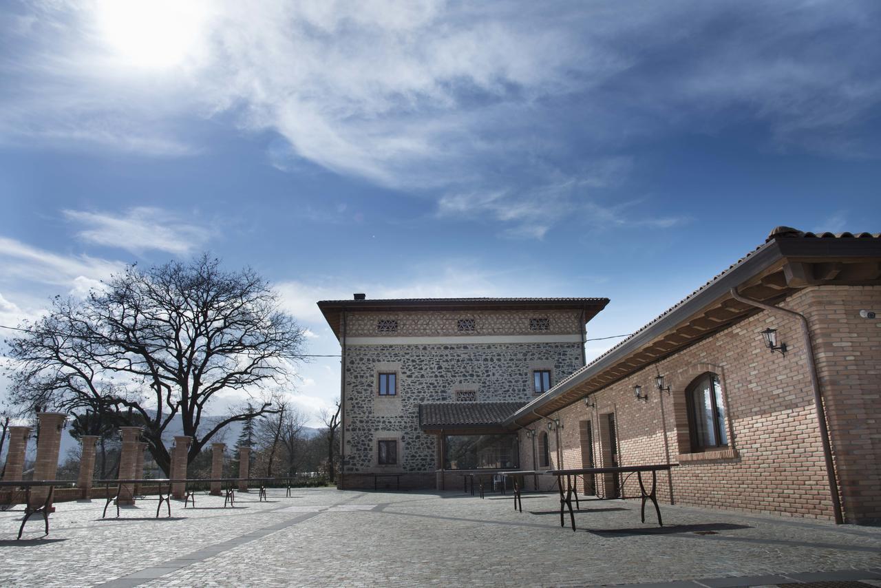 La Tenuta Di Trimalcione Pofi Экстерьер фото